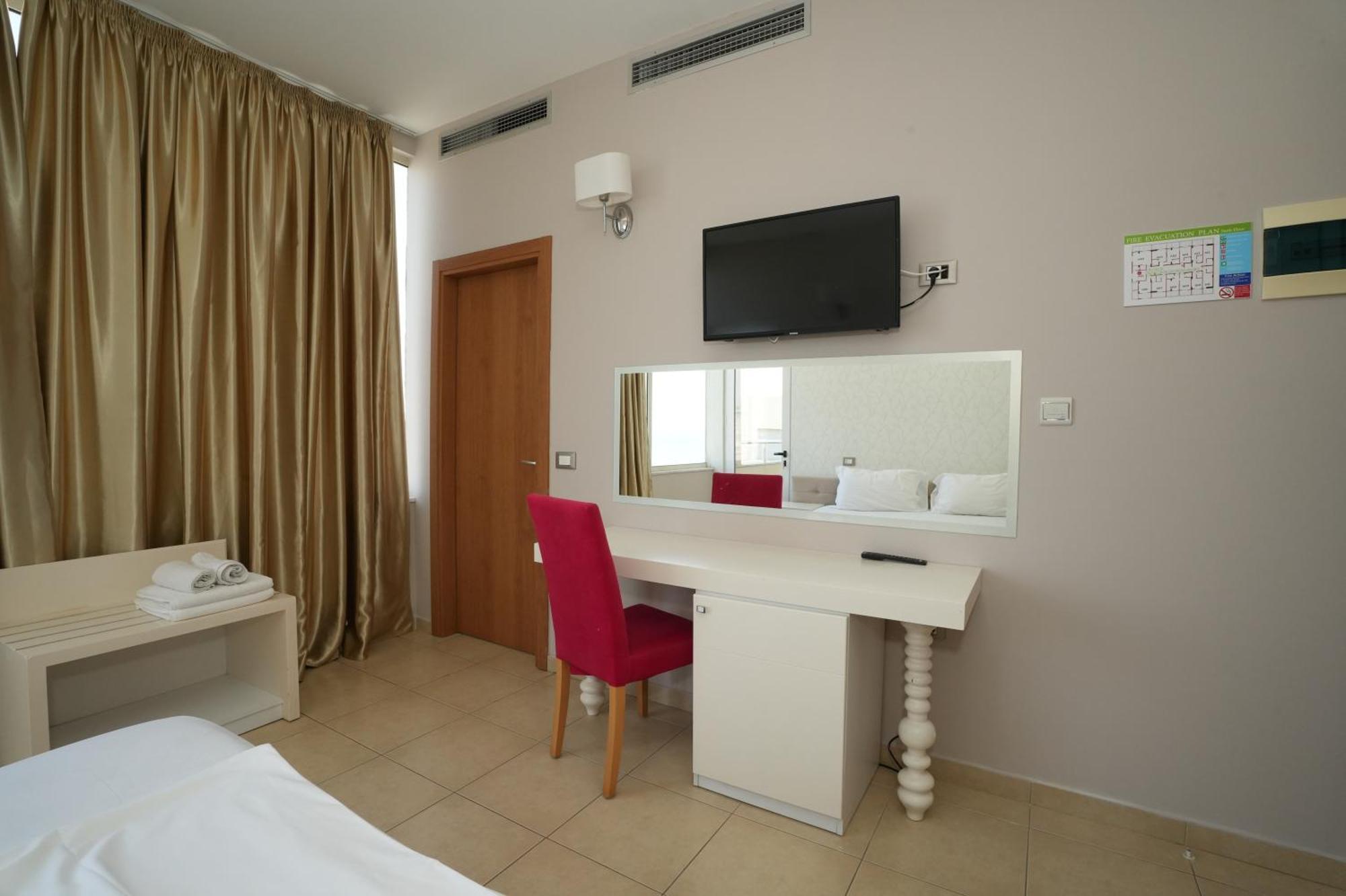 Hotel Sun 3*