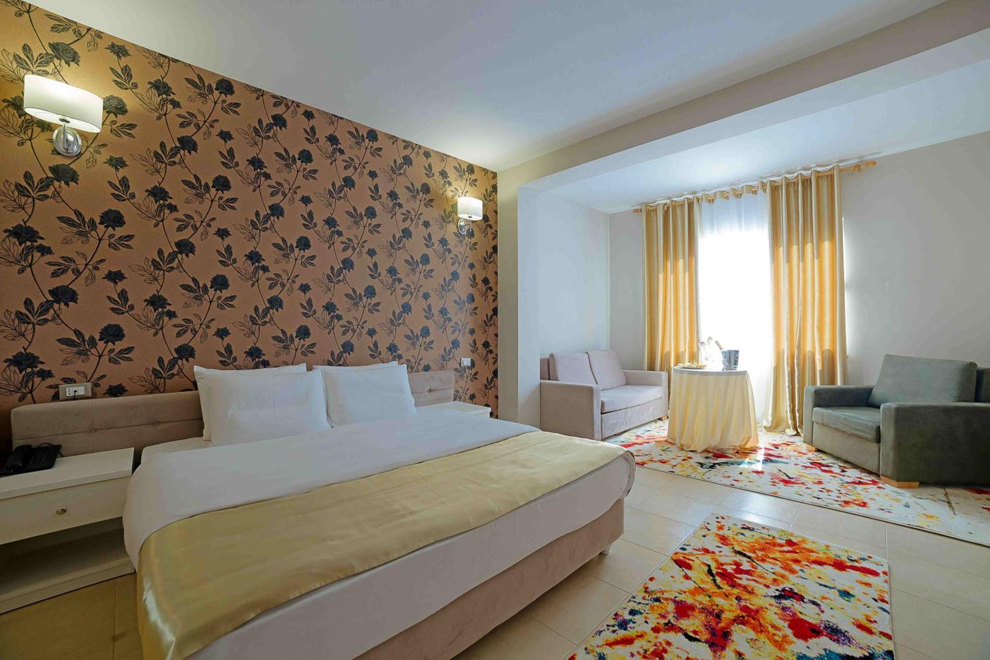 Sun Hotel 3*
